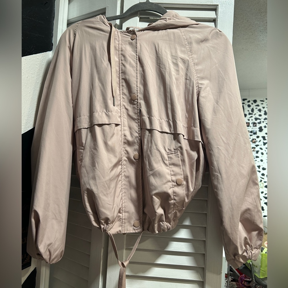 DIVIDED PINK WEATHER JACKET